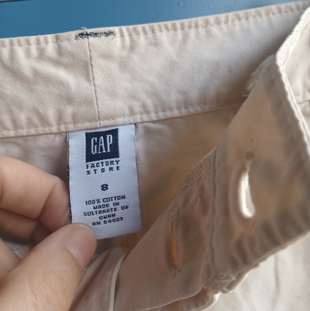 GAP Cream Bermudas Relaxed Fit - Picture 14 of 14